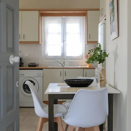 Salty 2br Sea View Naxos - Glyfada *