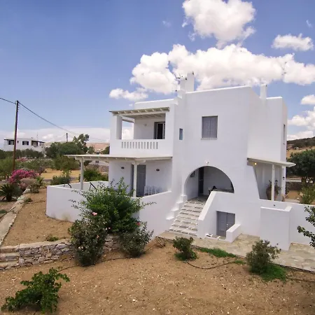 Salty 2br Sea View Naxos - Glyfada 아파트 *