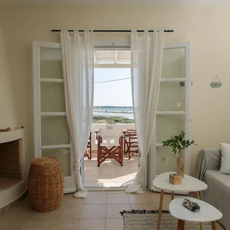 Salty 2br Sea View Naxos - Glyfada アパート